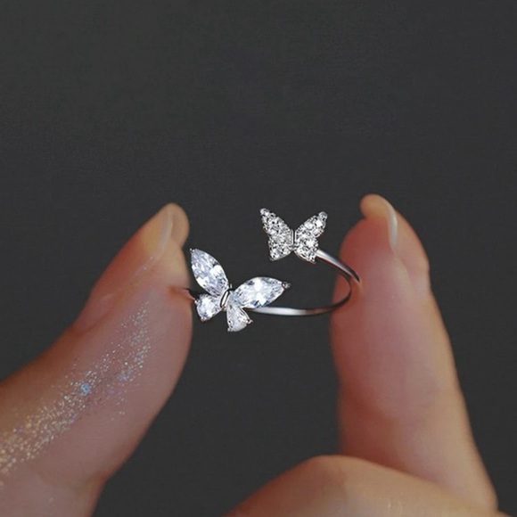 Silver Butterfly Decor Cuff Ring - Picture 3 of 5